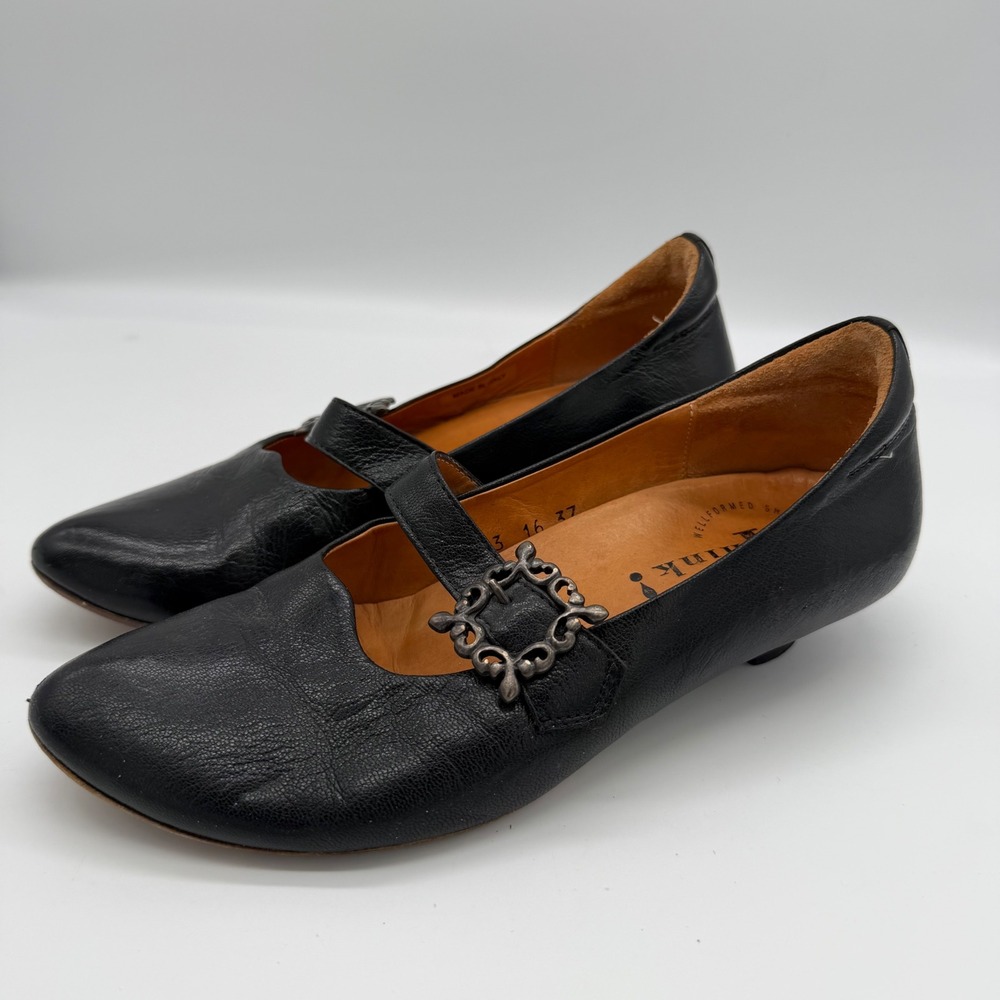 Think! Womens Black Leather Mary Jane Kitten Heel Buckle Pumps Made in Italy 37